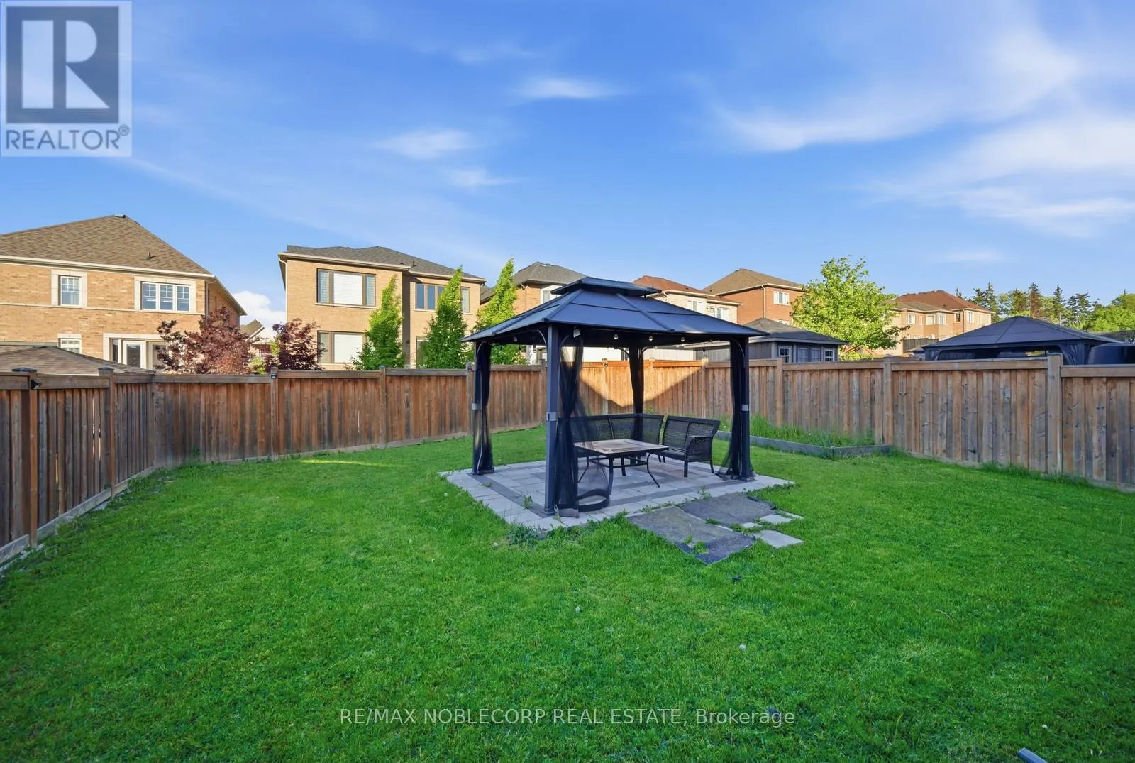 15 GOULD CRESCENT