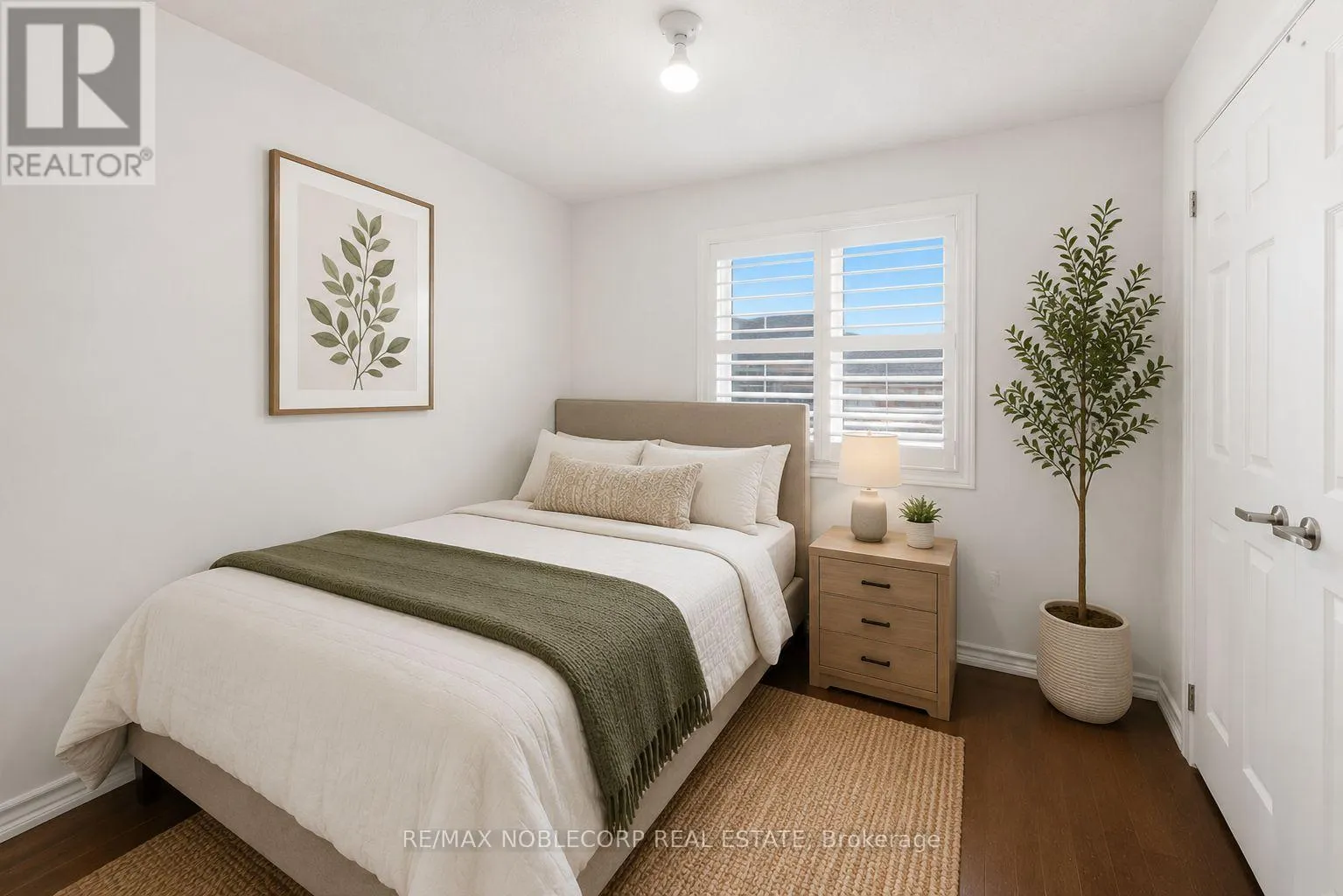 15 GOULD CRESCENT