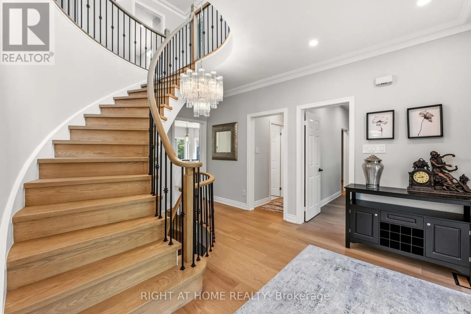 80 EDWARD POTTAGE CRESCENT