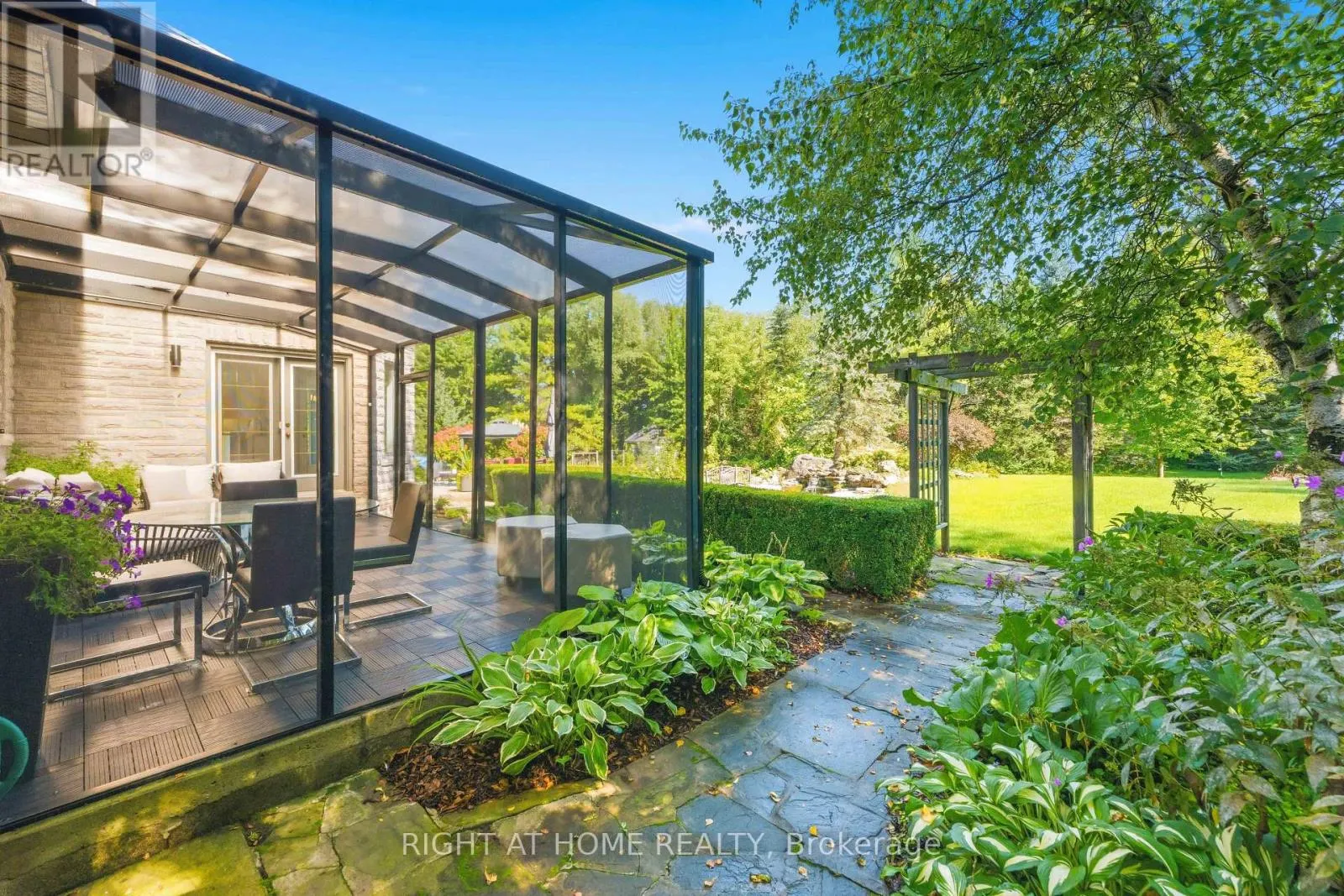 80 EDWARD POTTAGE CRESCENT