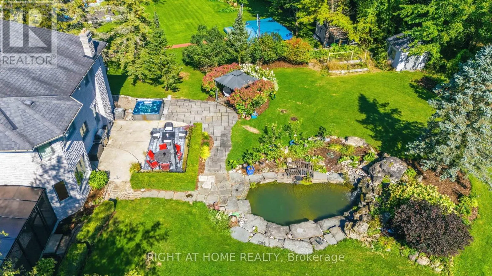80 EDWARD POTTAGE CRESCENT