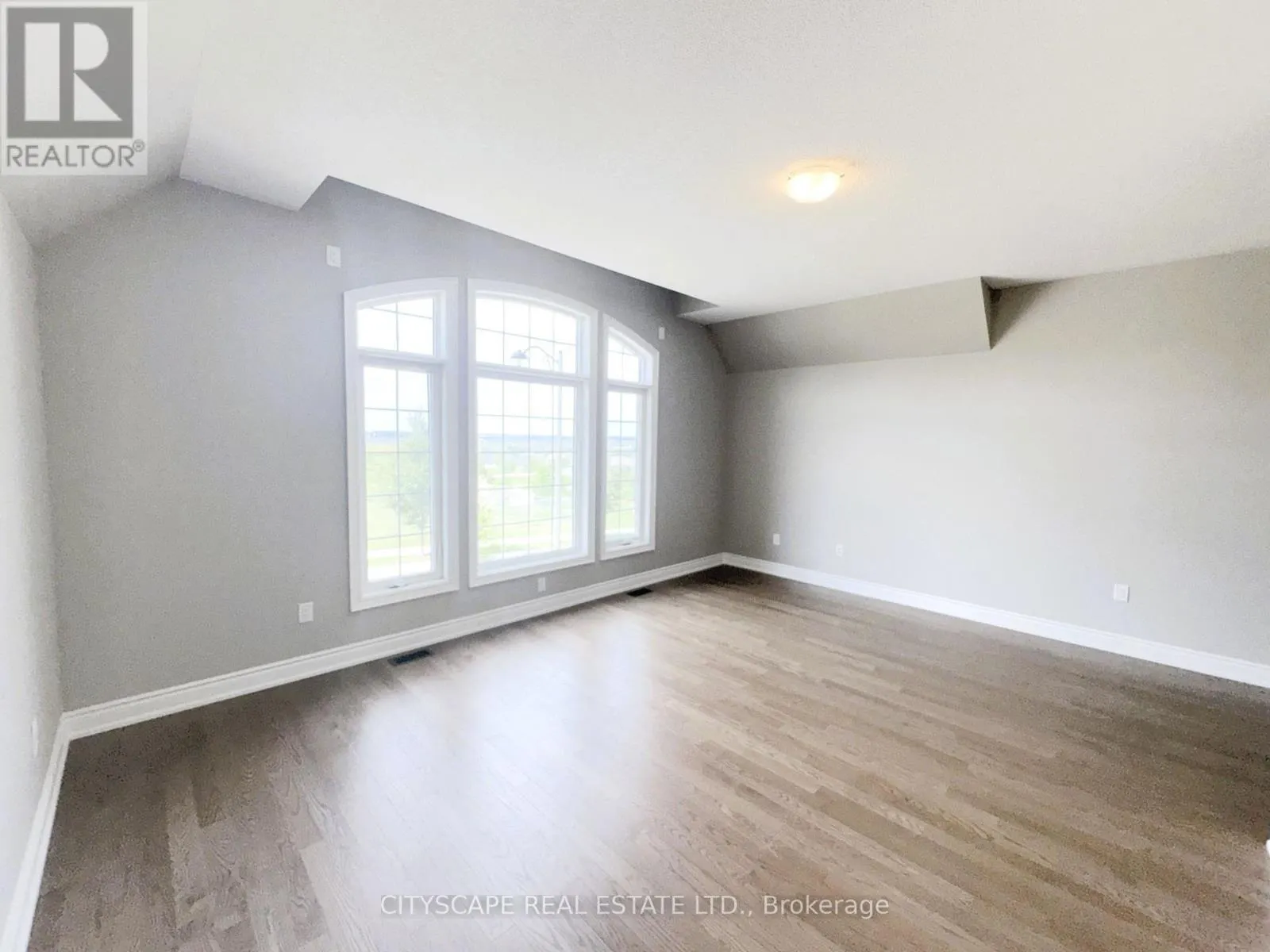 5 PEAR BLOSSOM WAY