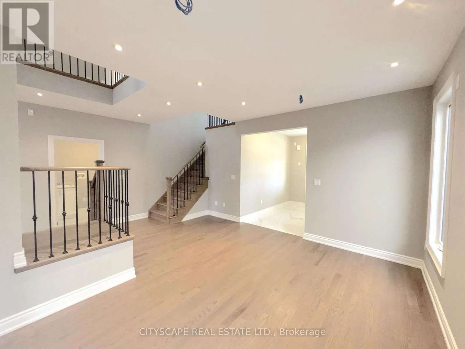 5 PEAR BLOSSOM WAY