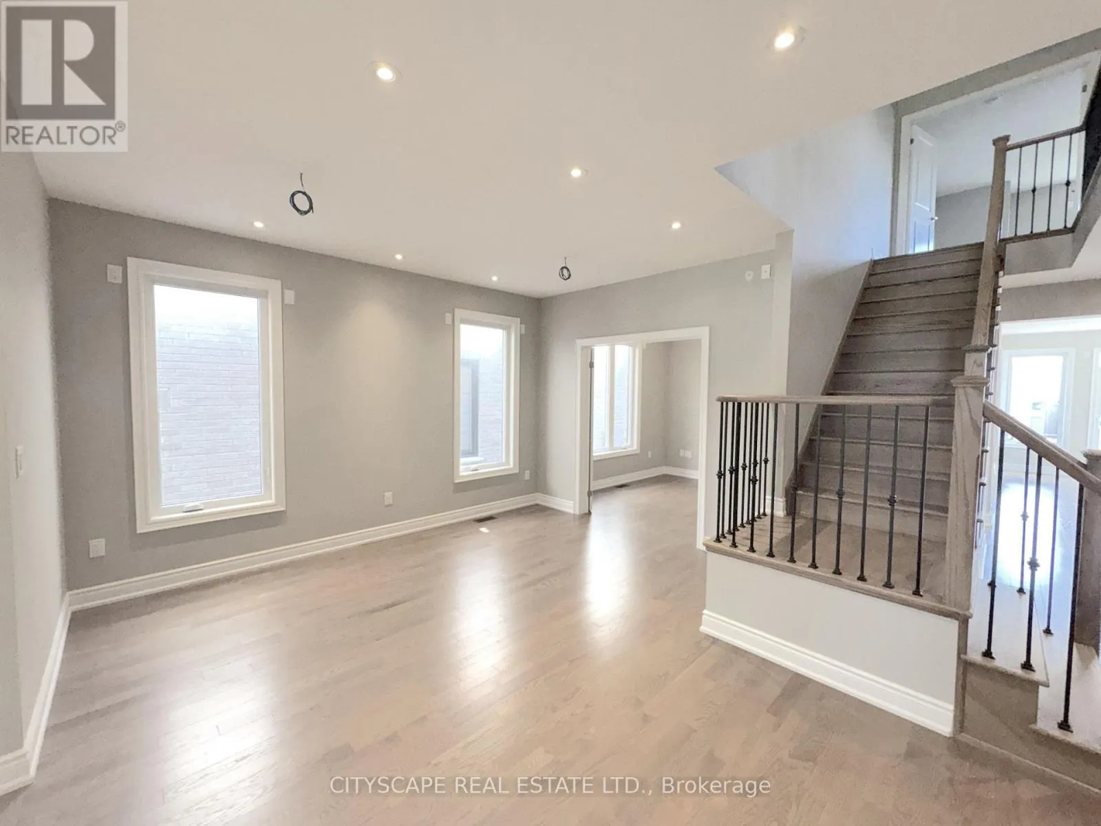 5 PEAR BLOSSOM WAY