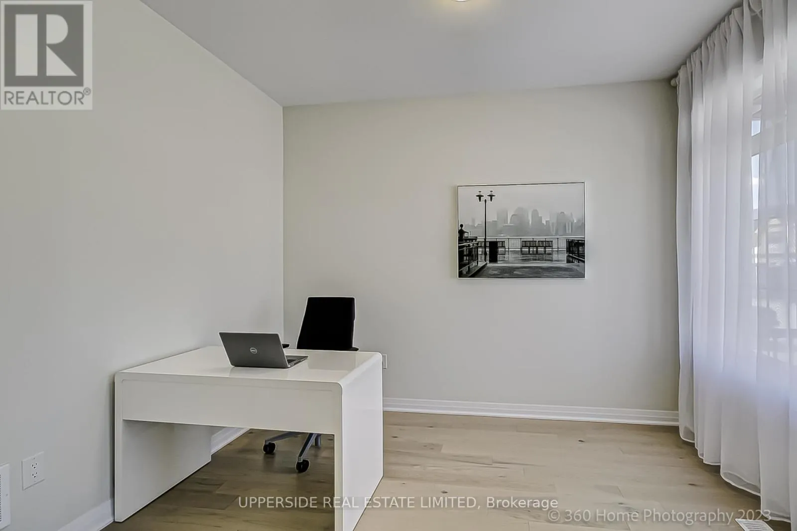 1702 CORSAL COURT