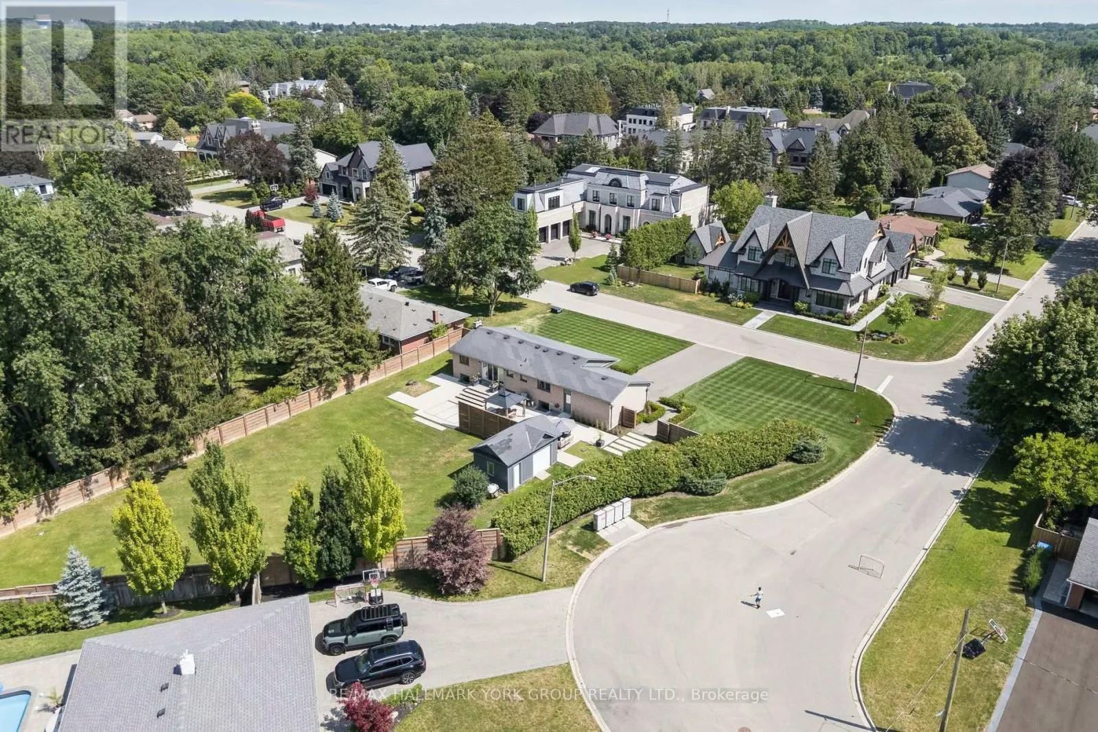 256 BANNER LANE