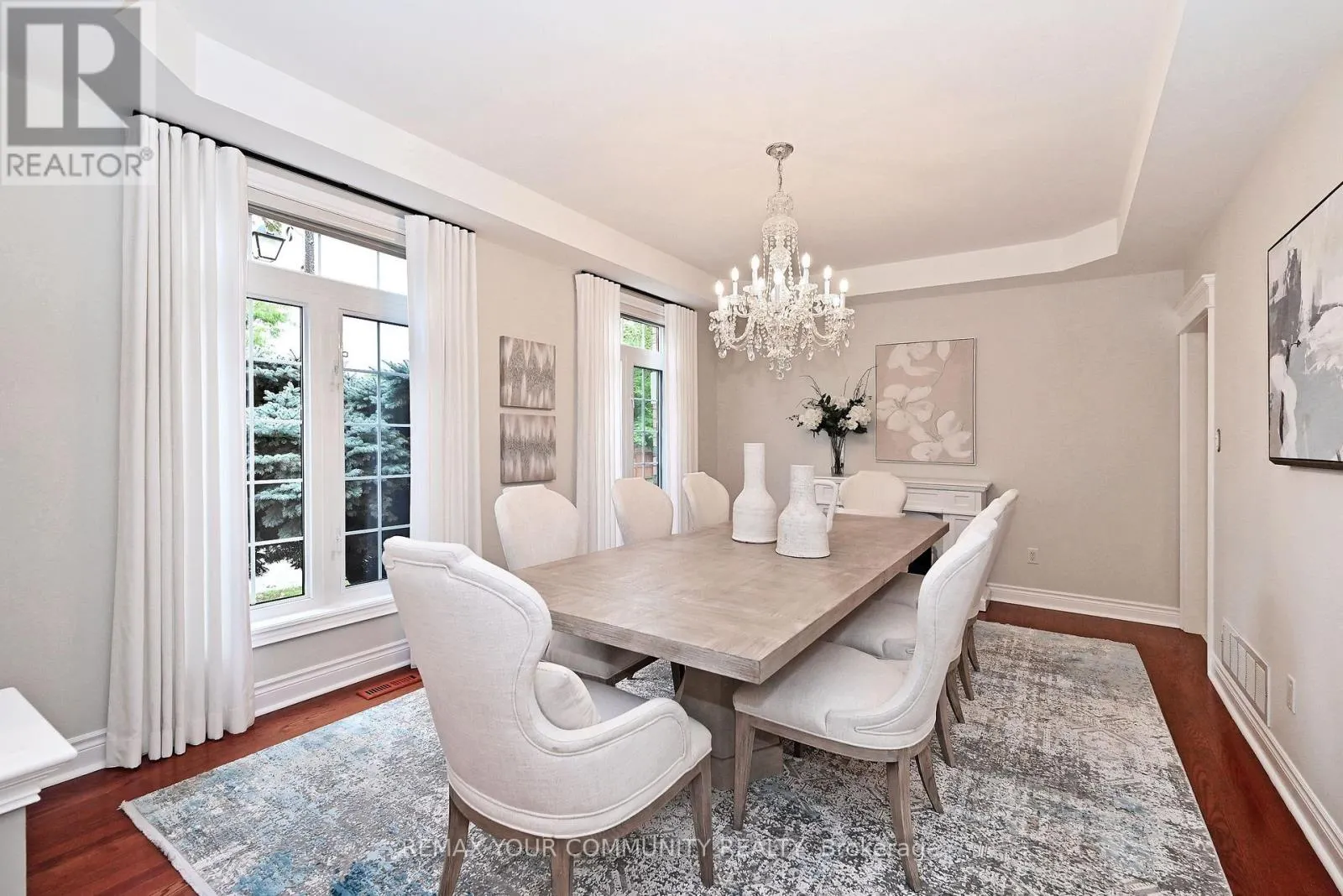 2 WINTERBERRY DRIVE
