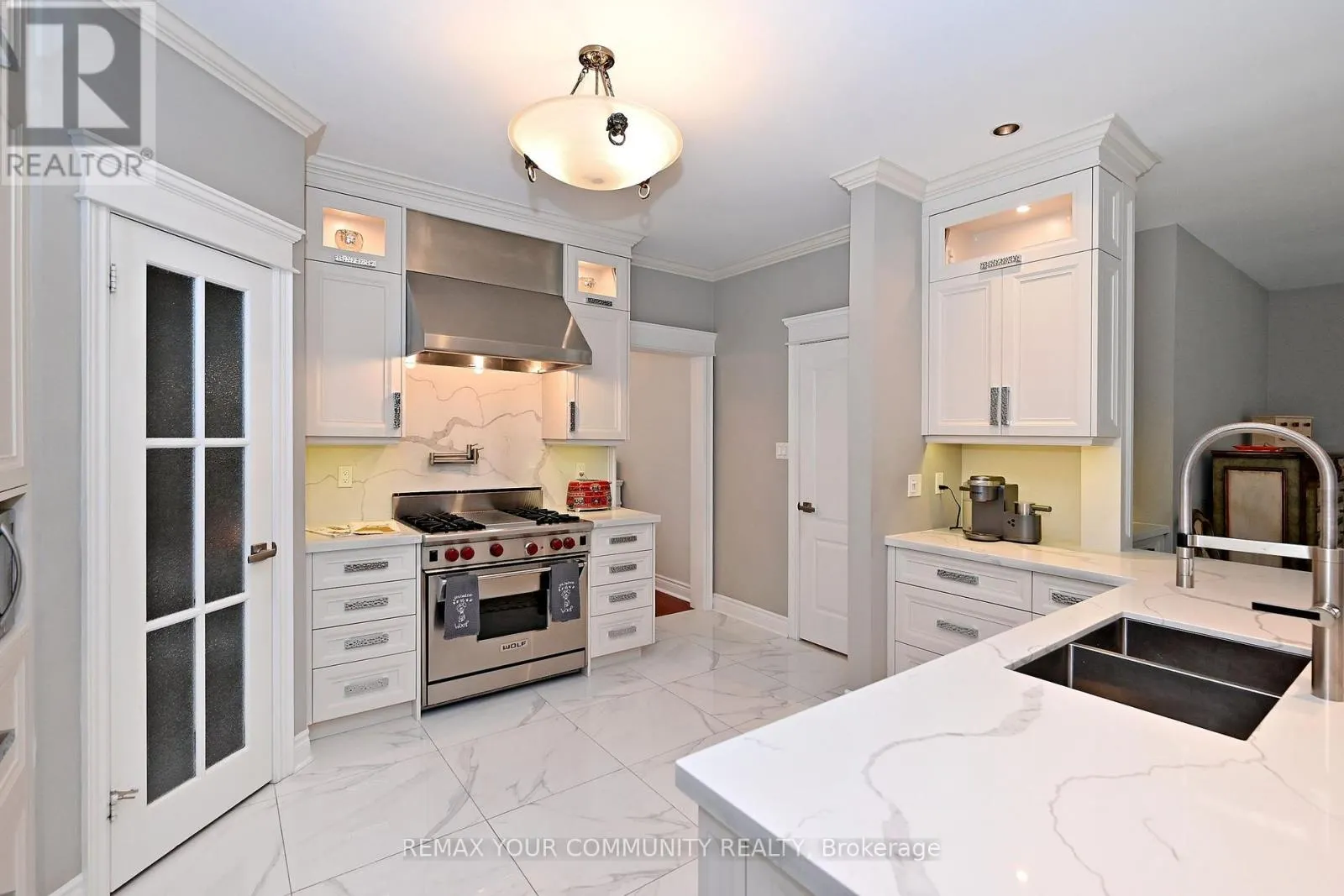 2 WINTERBERRY DRIVE