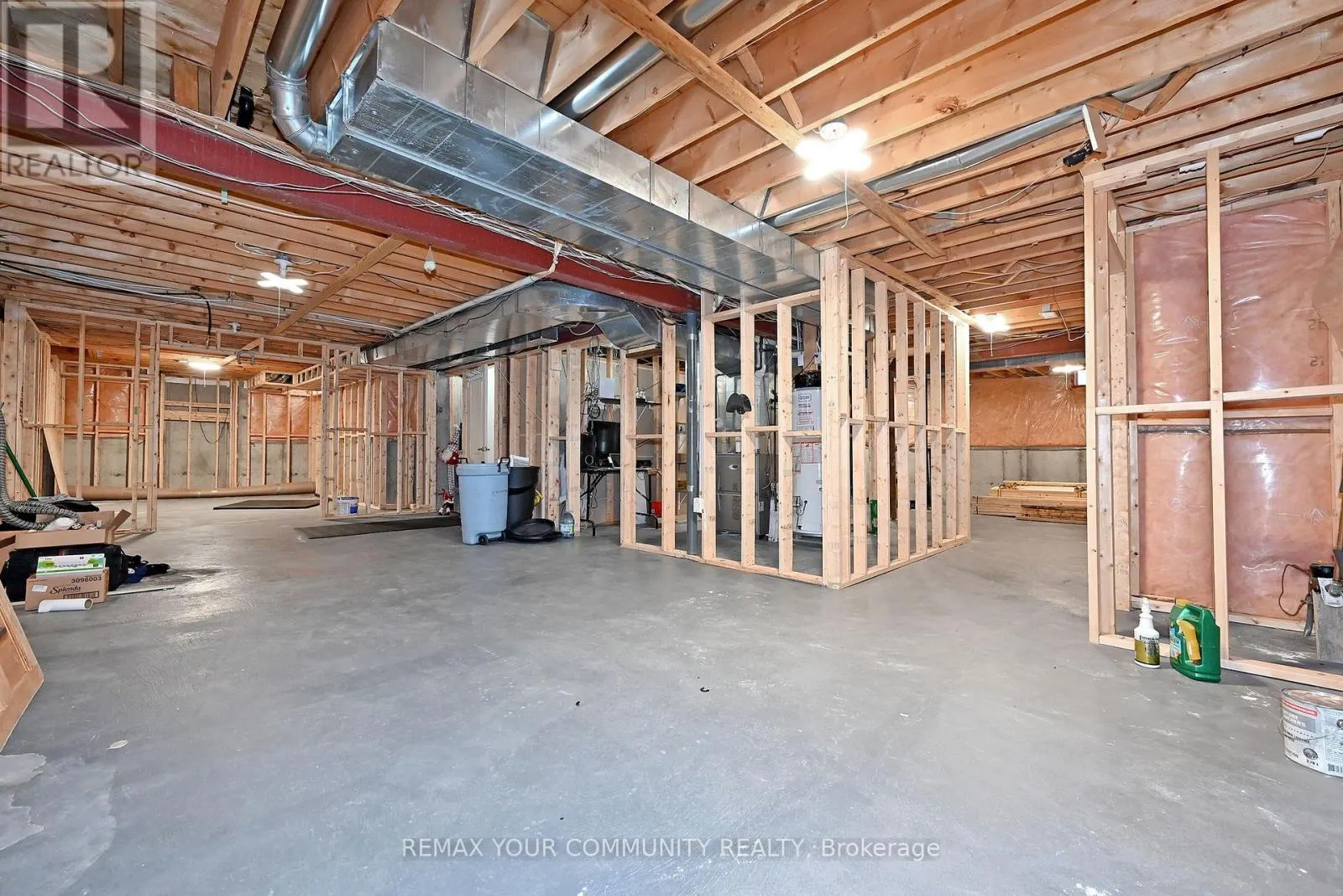 2 WINTERBERRY DRIVE