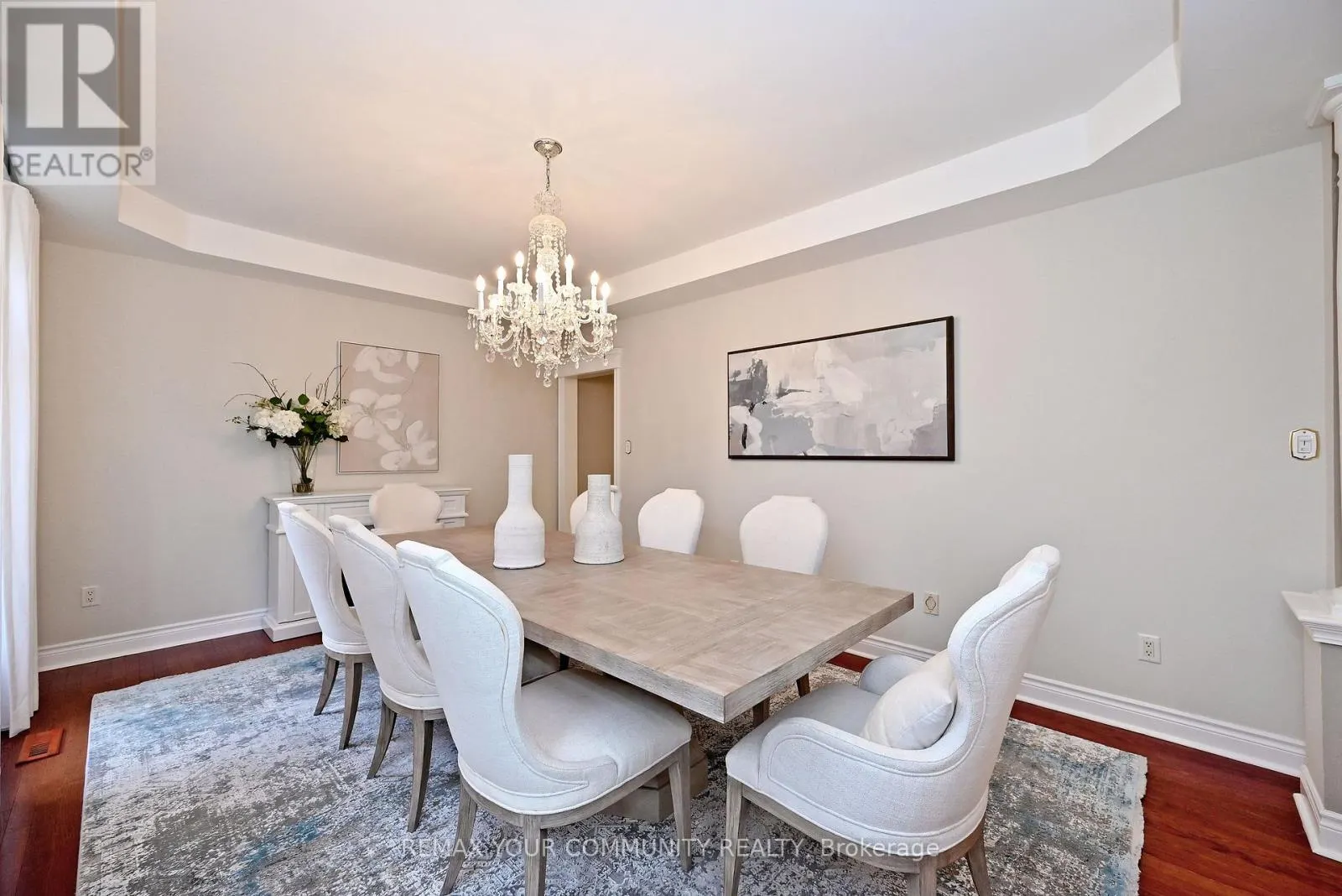 2 WINTERBERRY DRIVE