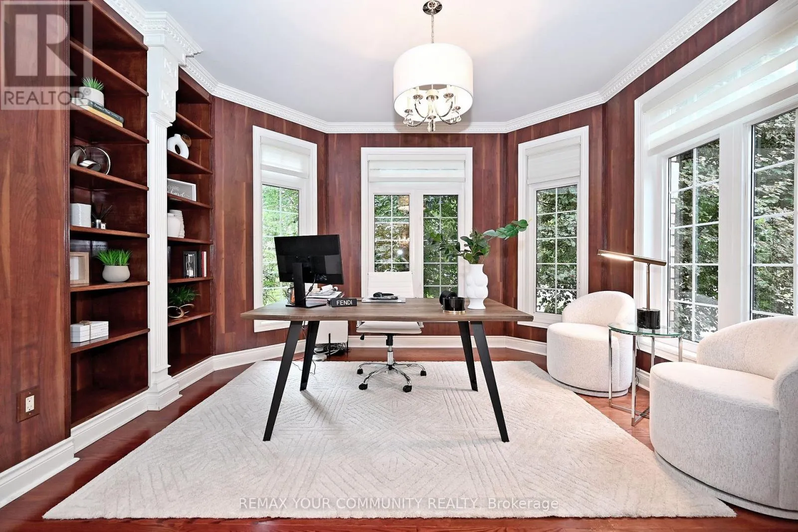 2 WINTERBERRY DRIVE