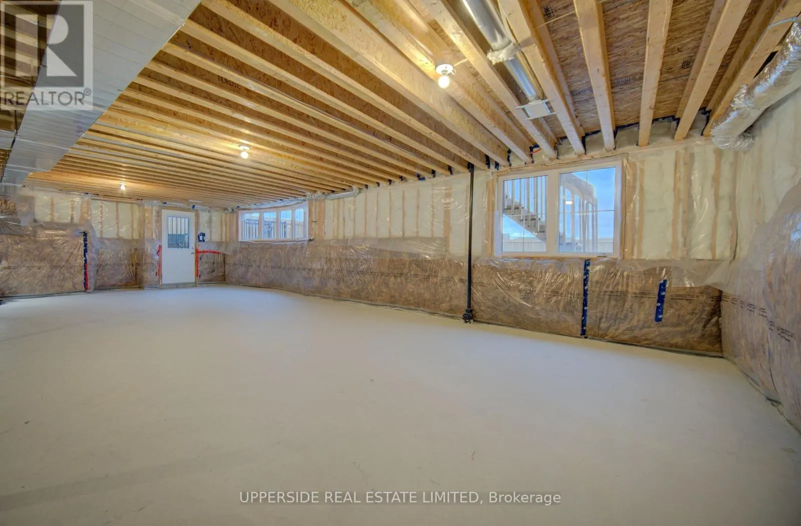 1727 CORSAL COURT