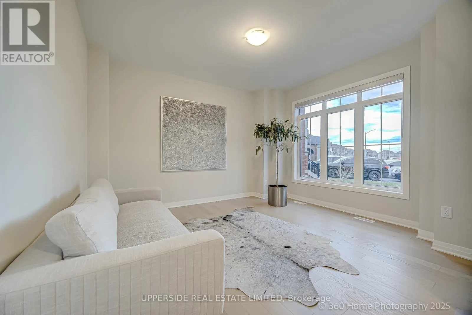 1727 CORSAL COURT