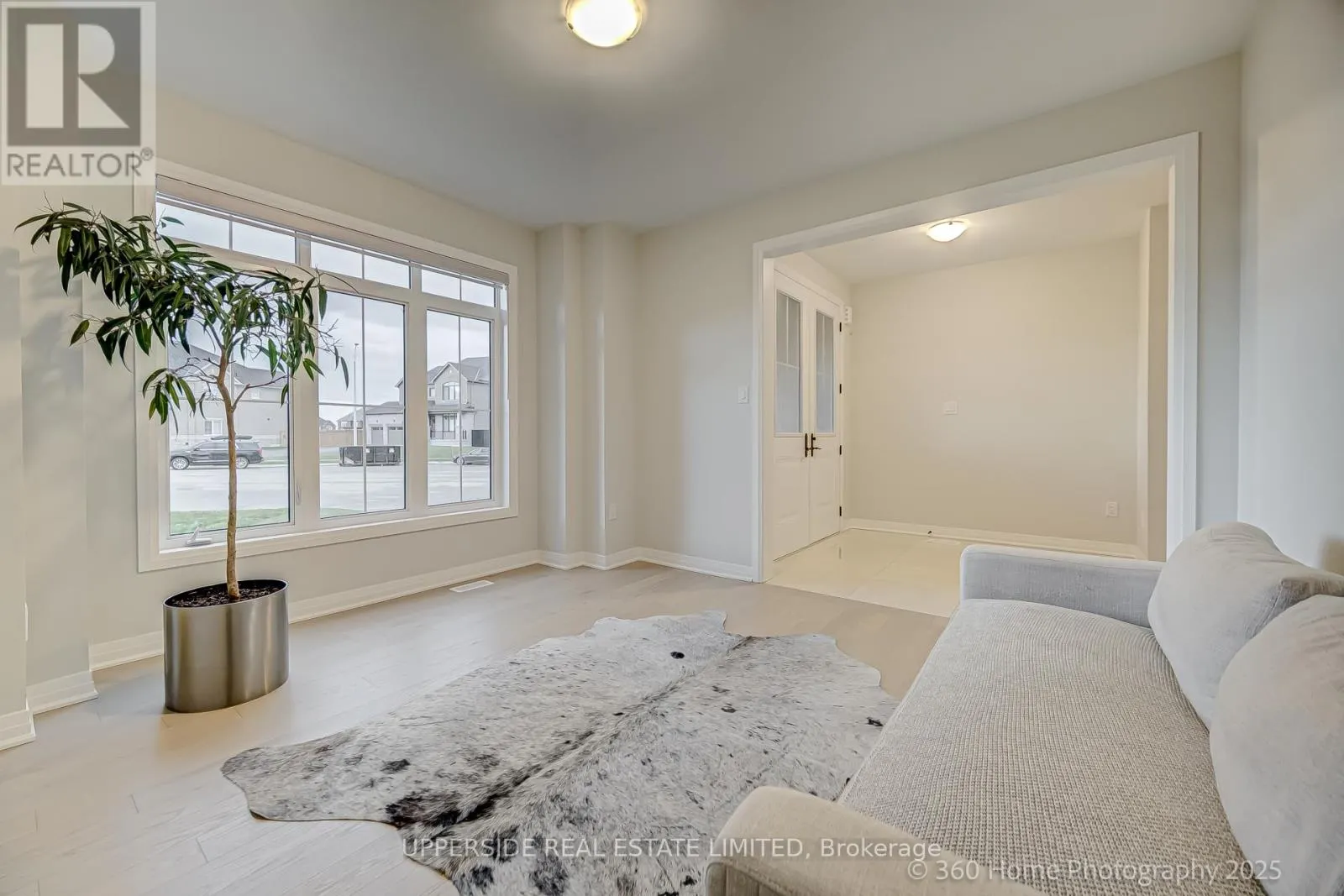 1727 CORSAL COURT