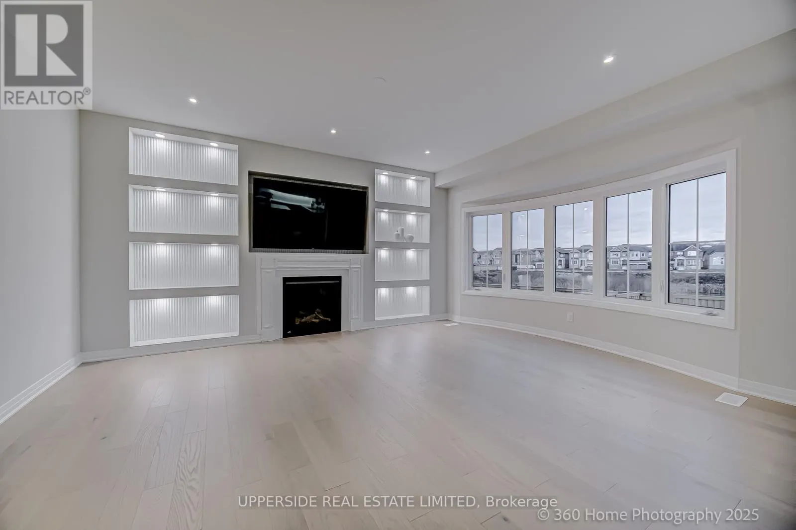 1727 CORSAL COURT