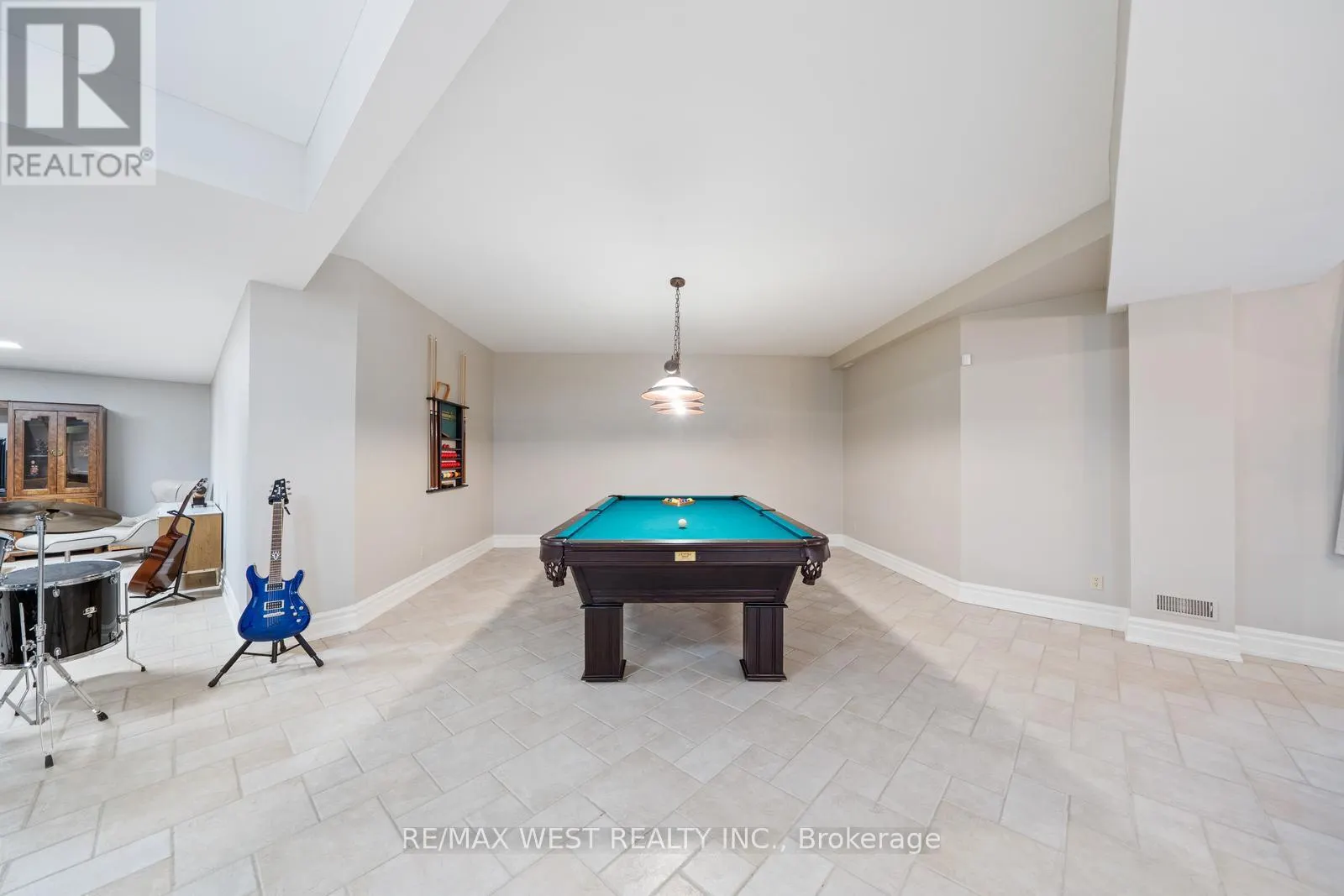 5775 KIRBY ROAD