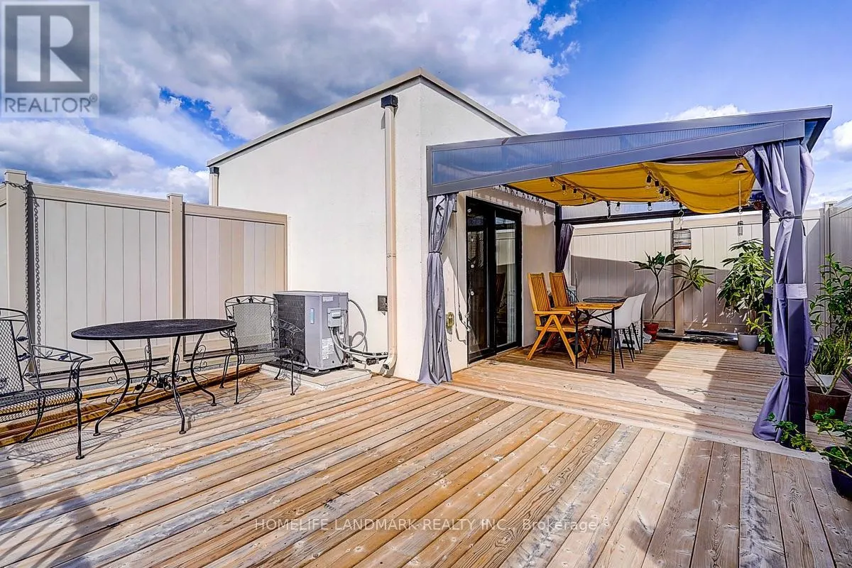 25 SUNBURY LANE
