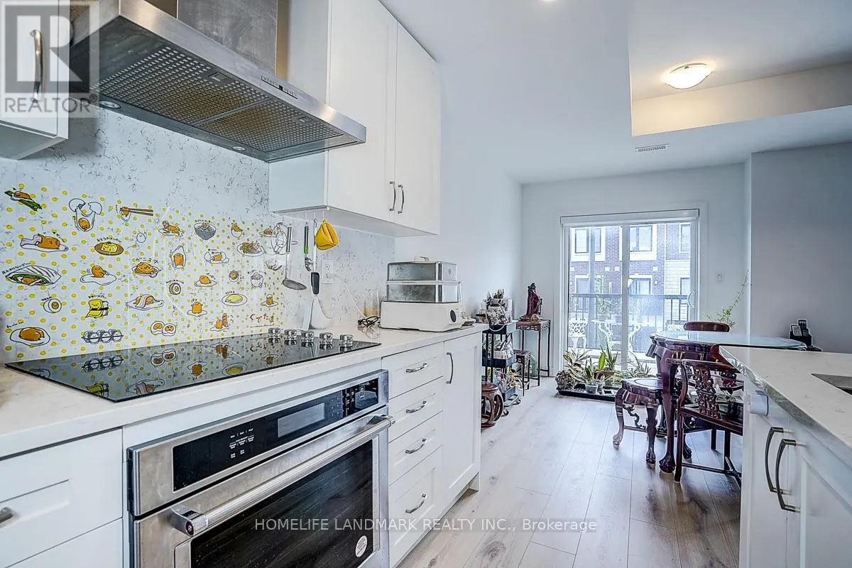 25 SUNBURY LANE