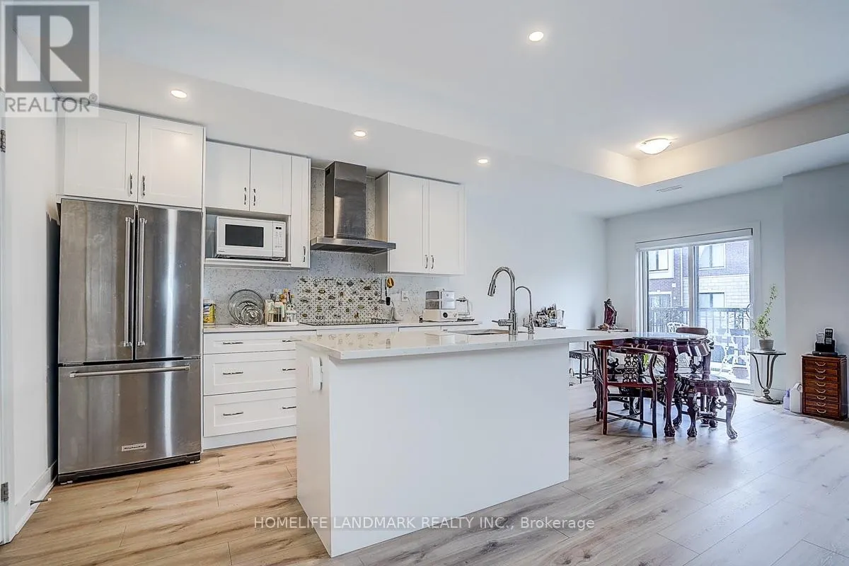 25 SUNBURY LANE