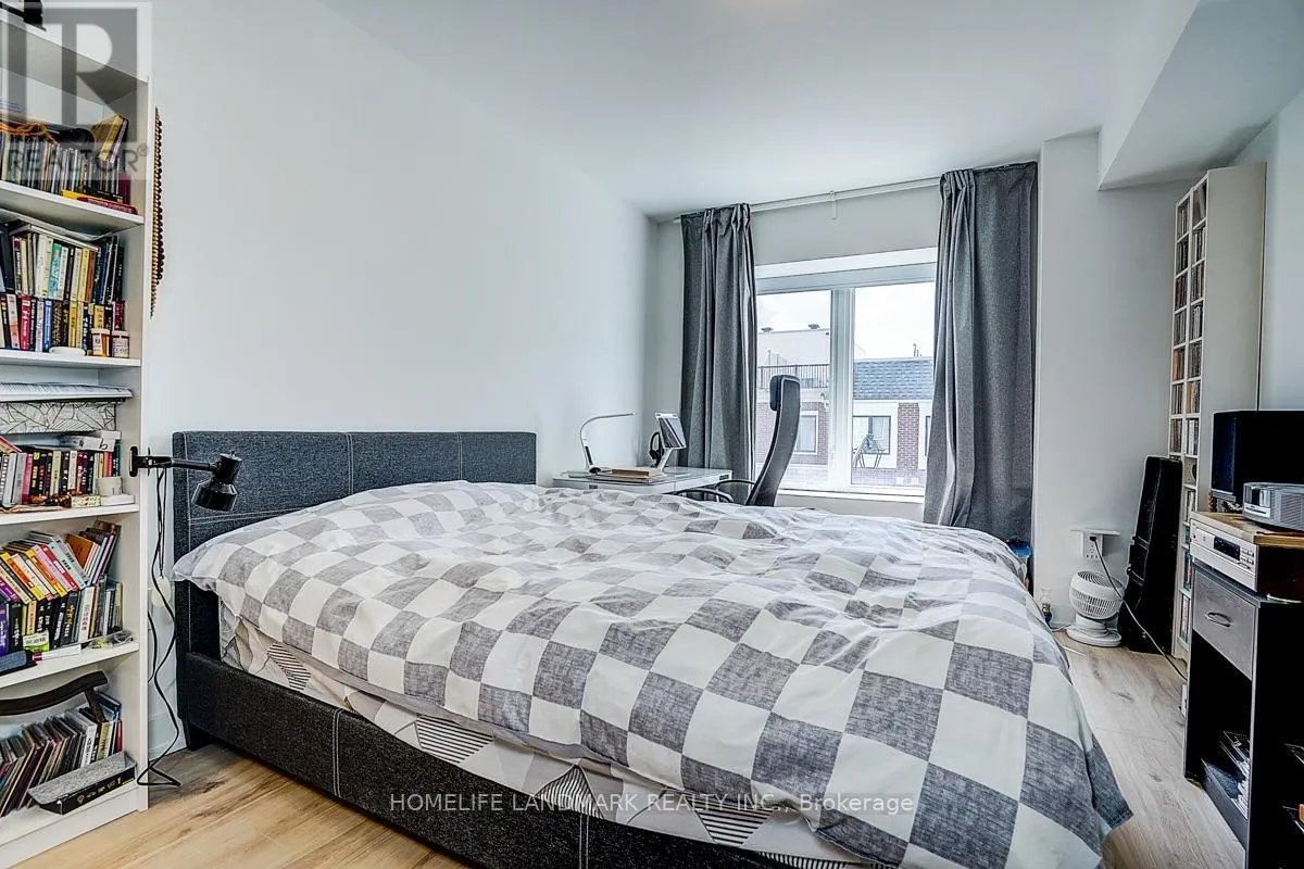 25 SUNBURY LANE