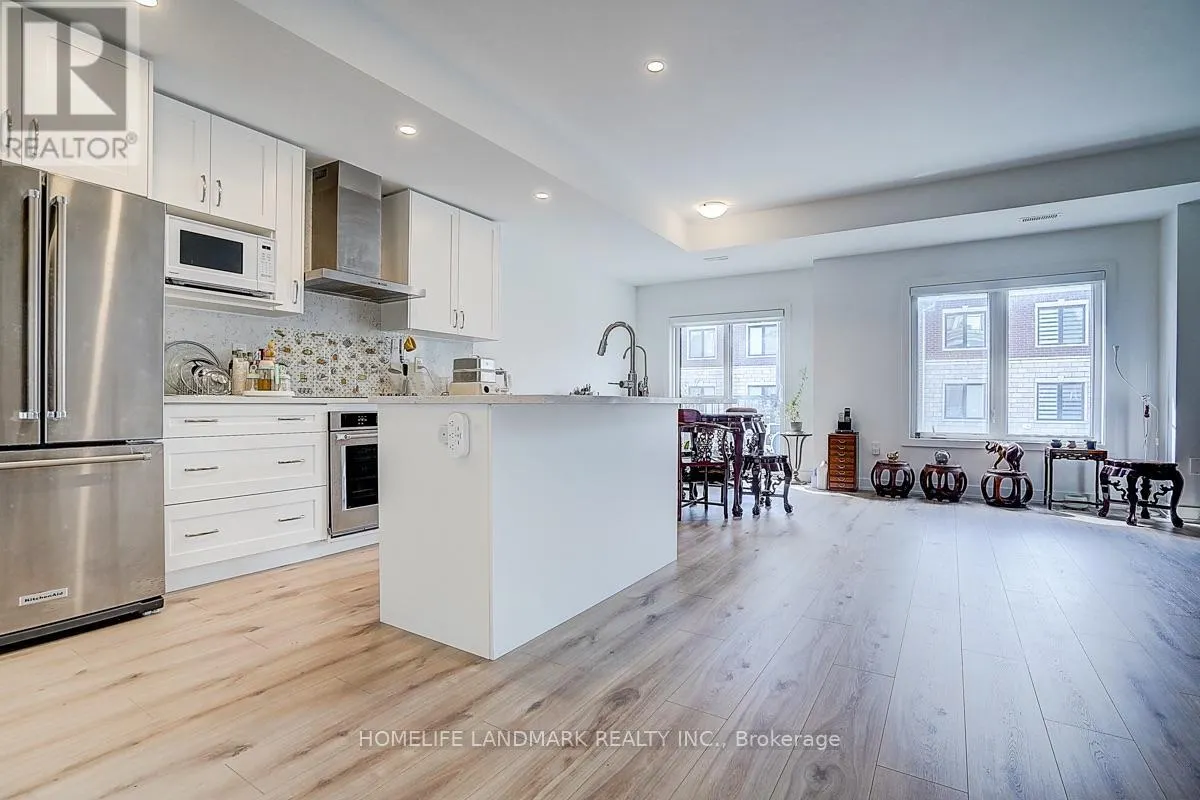 25 SUNBURY LANE