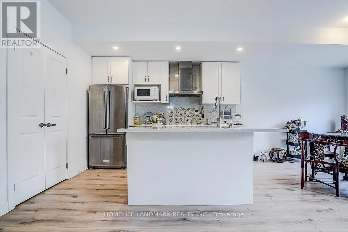 25 SUNBURY LANE