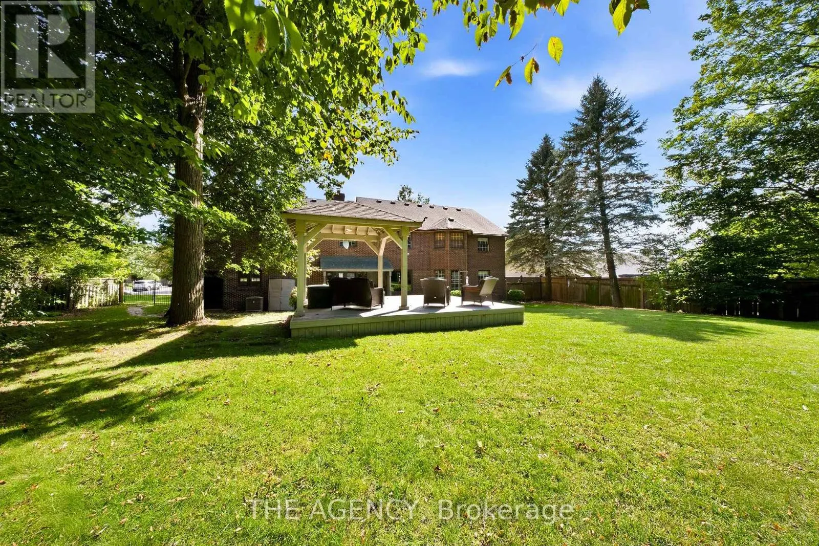 30 GOODFELLOW CRESCENT