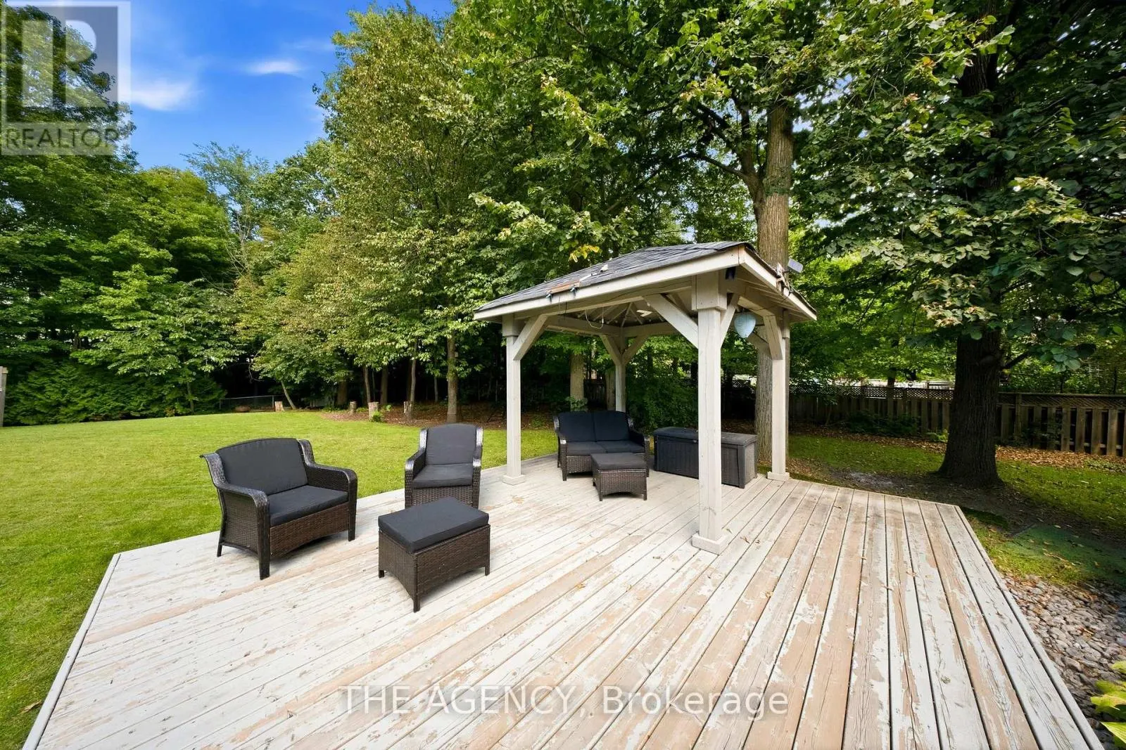 30 GOODFELLOW CRESCENT