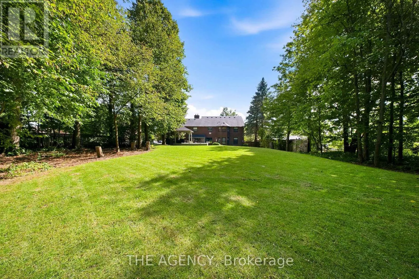 30 GOODFELLOW CRESCENT