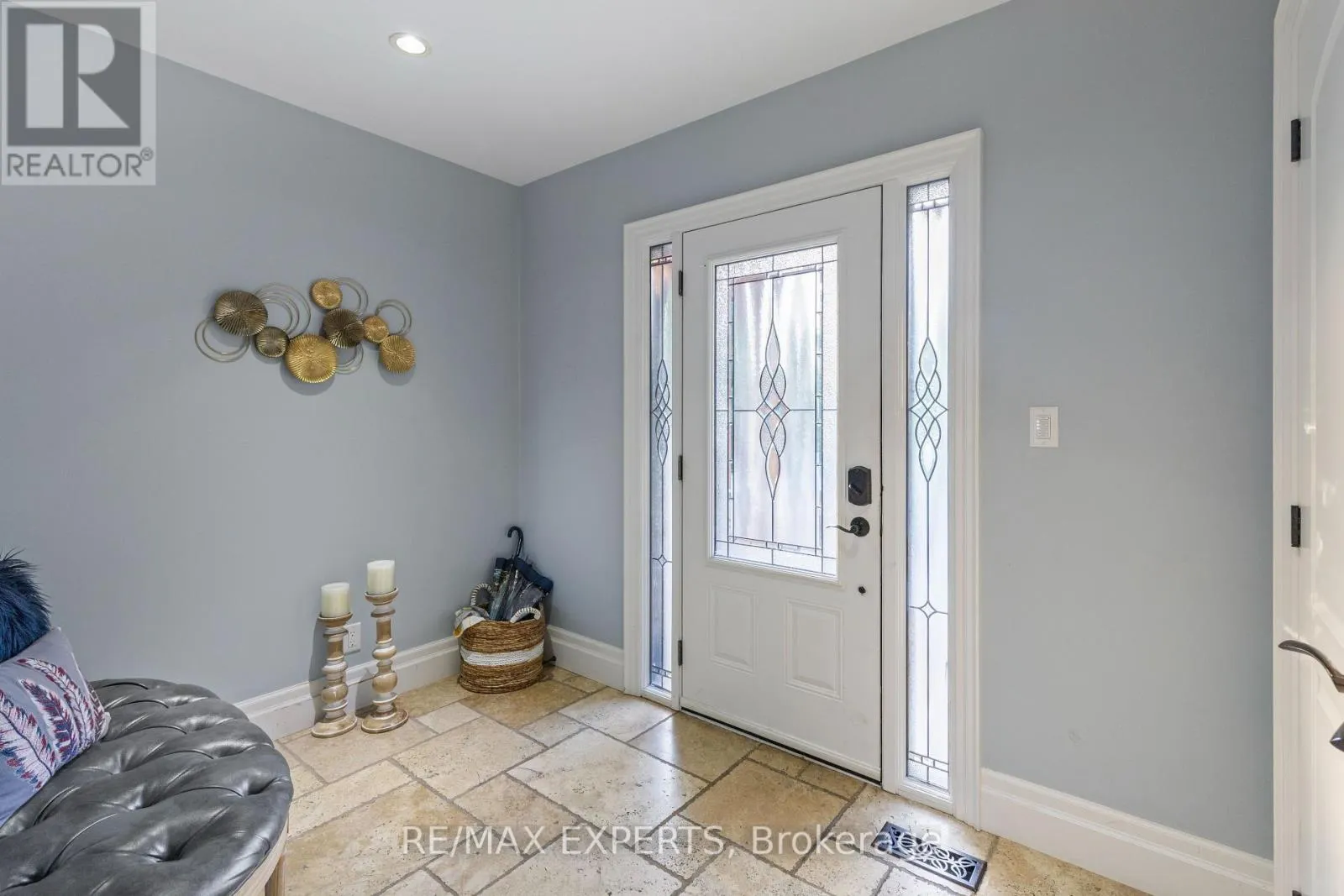 5409 25TH SIDE ROAD E