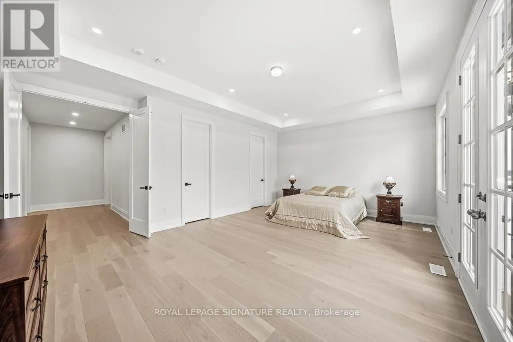 16 GIANVITO CRESCENT