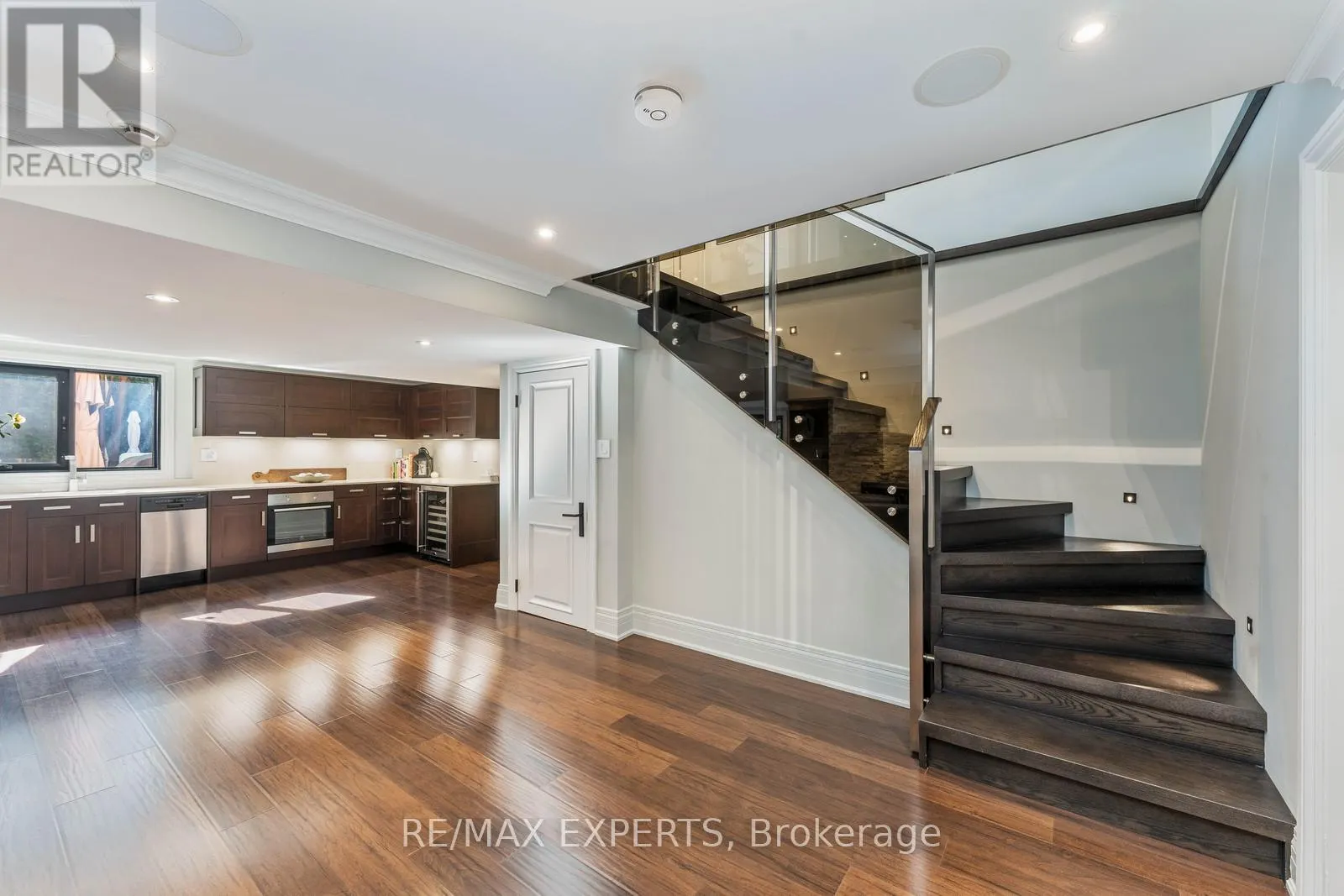 71 DORENGATE DRIVE