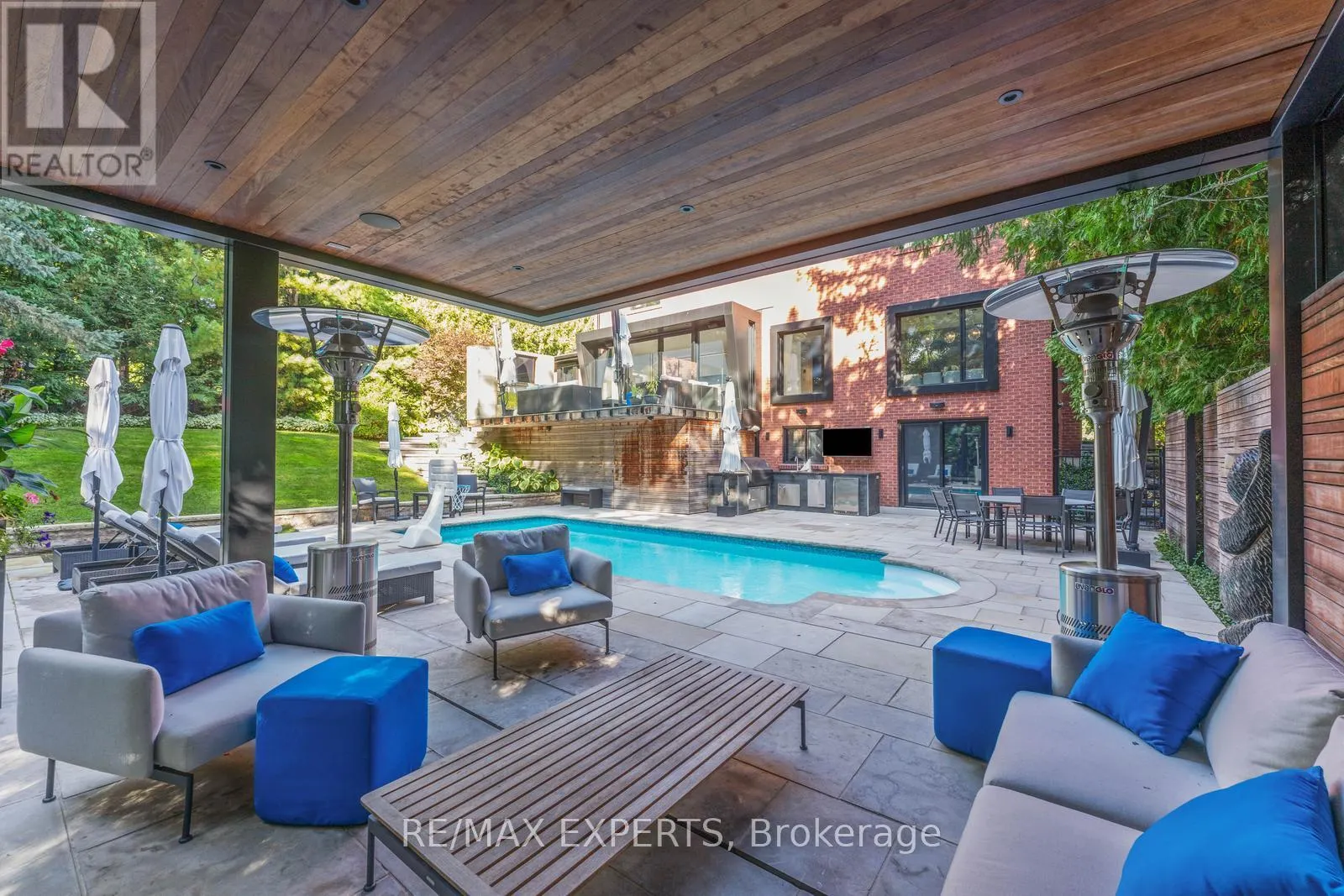 71 DORENGATE DRIVE