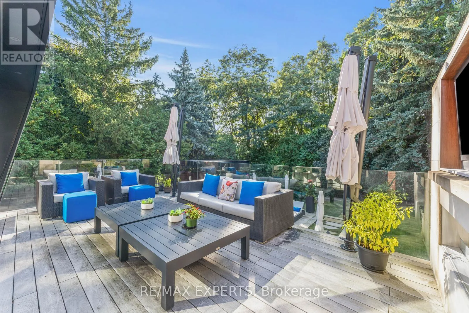 71 DORENGATE DRIVE