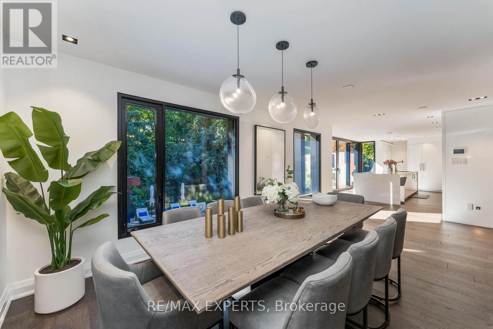71 DORENGATE DRIVE