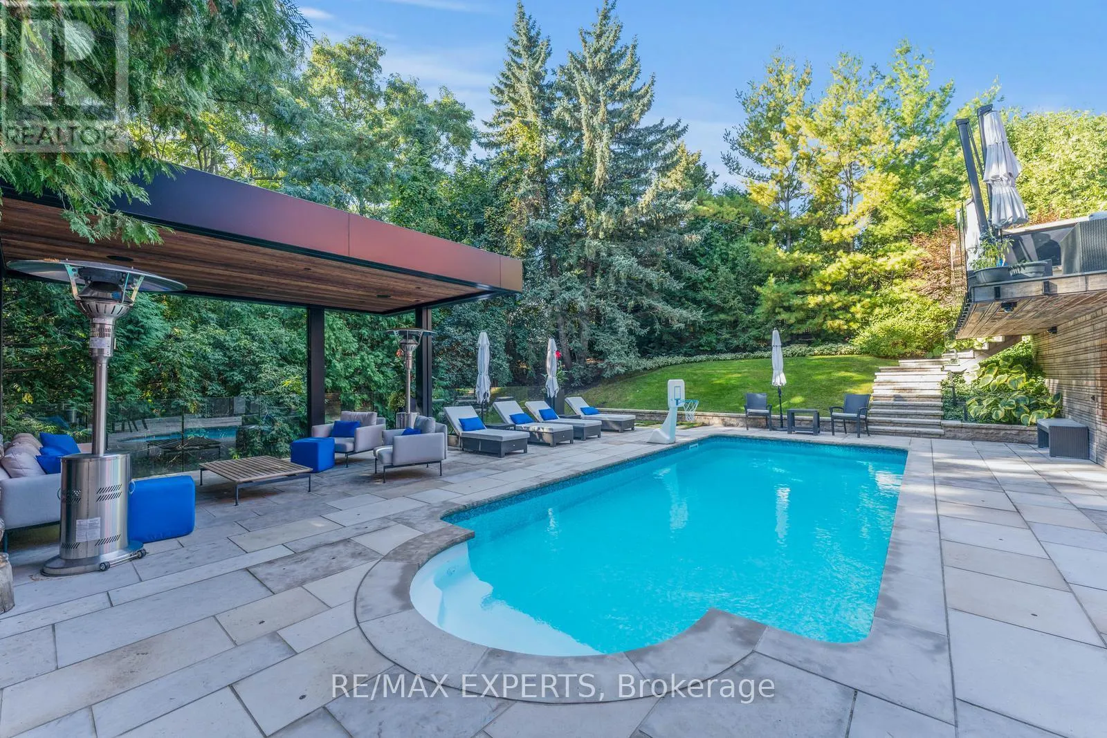 71 DORENGATE DRIVE