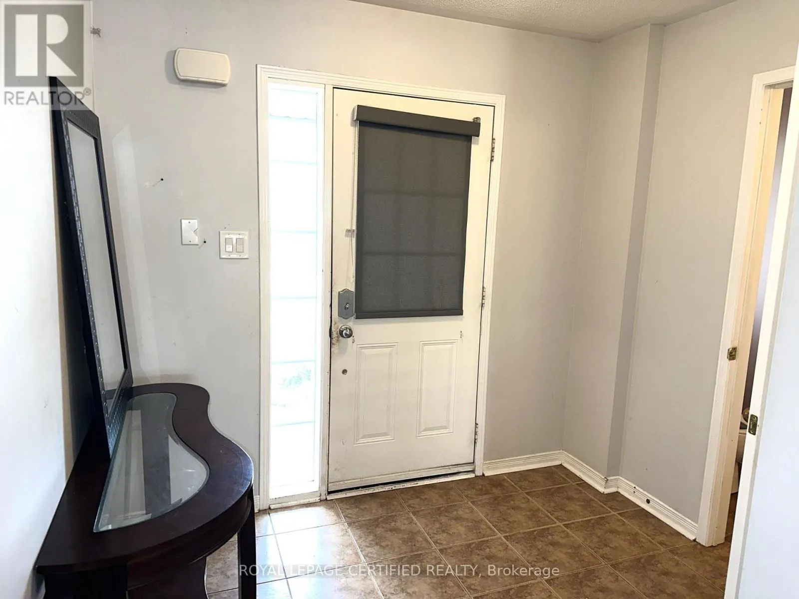 64 ADMIRAL CRESCENT
