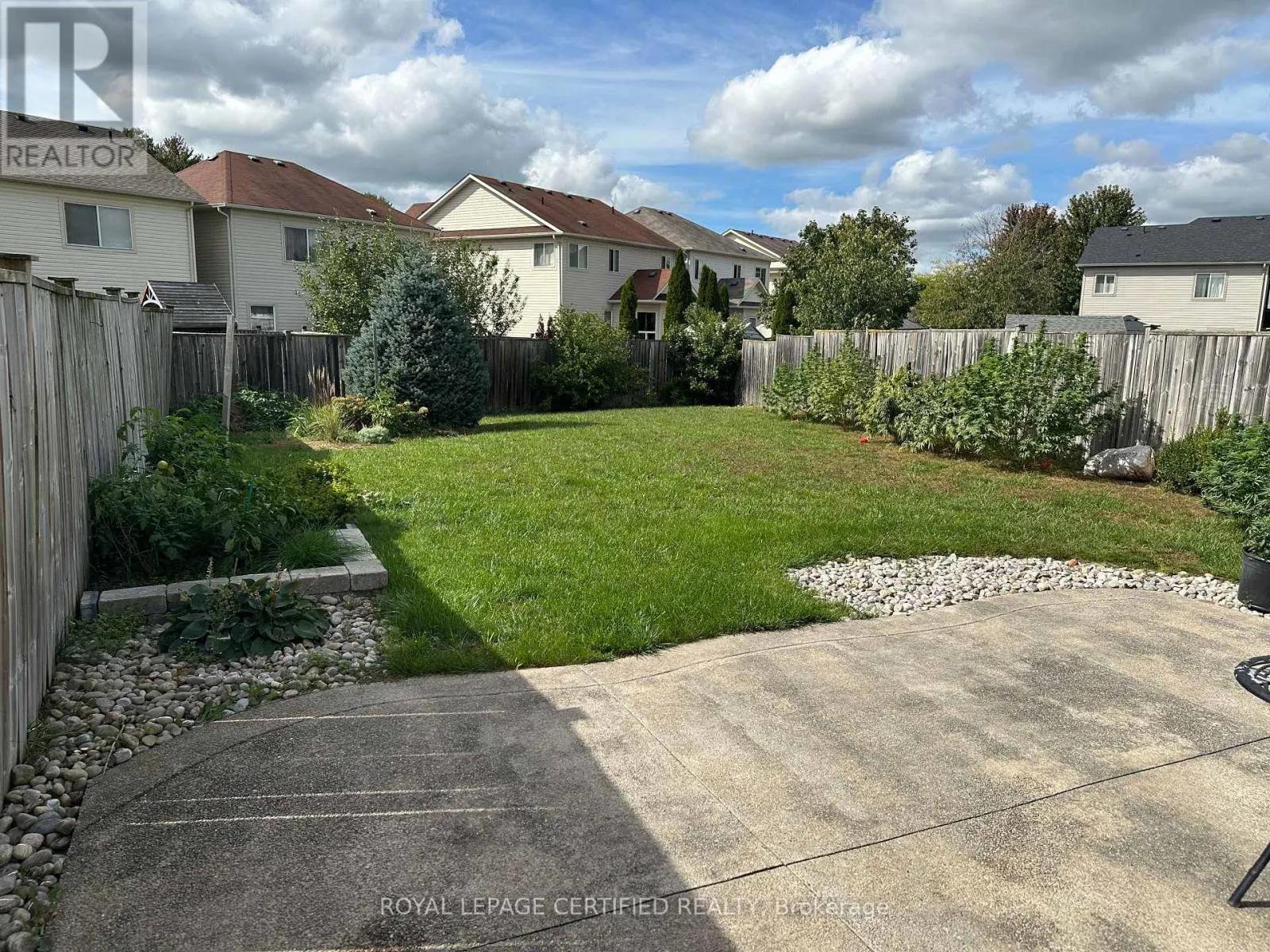 64 ADMIRAL CRESCENT