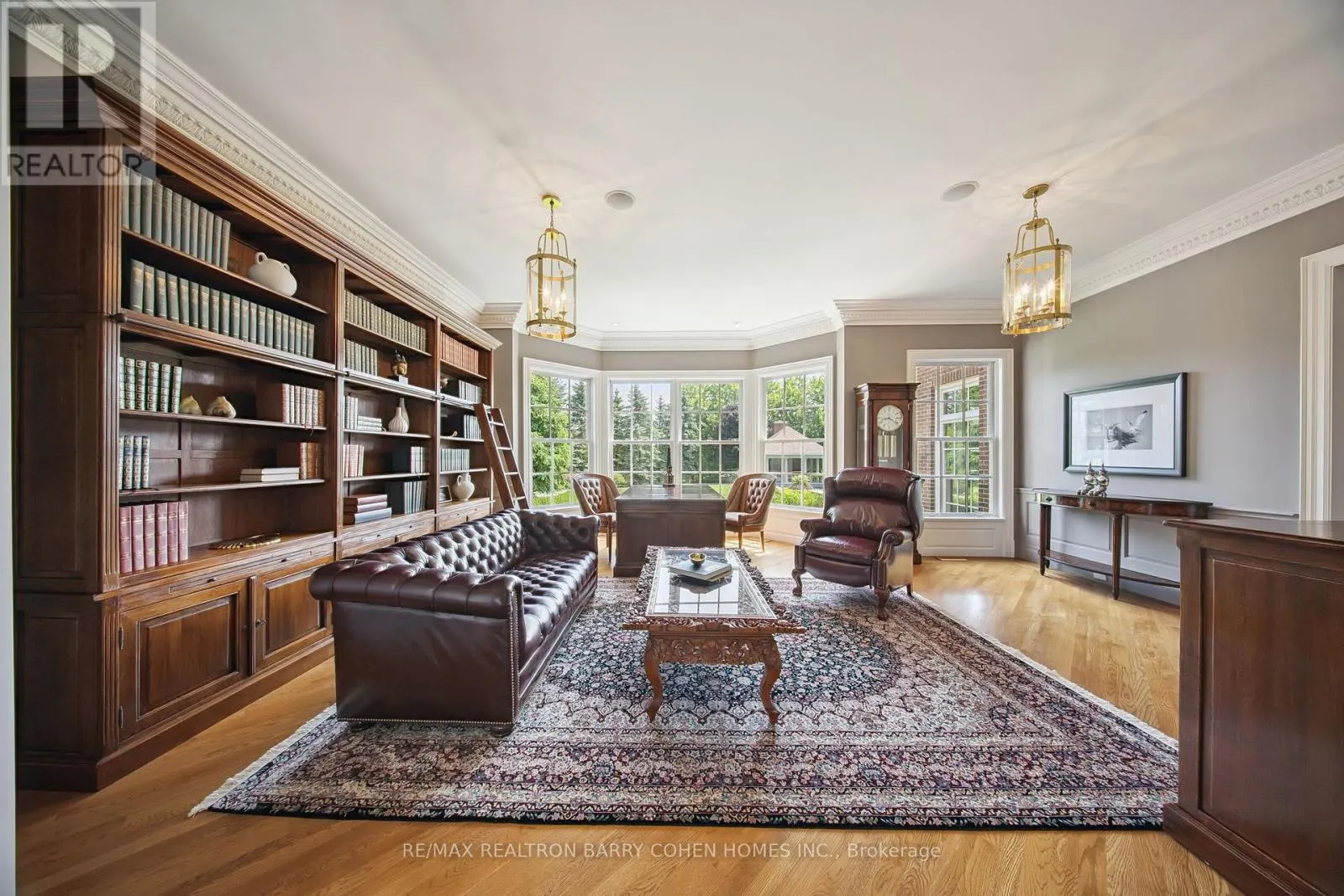 91 FAIRFIELD DRIVE