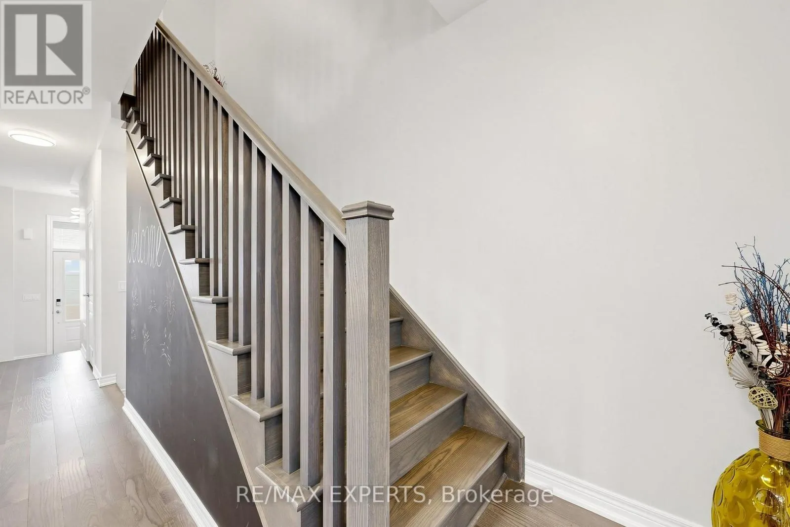 9 APPLEGATE DRIVE