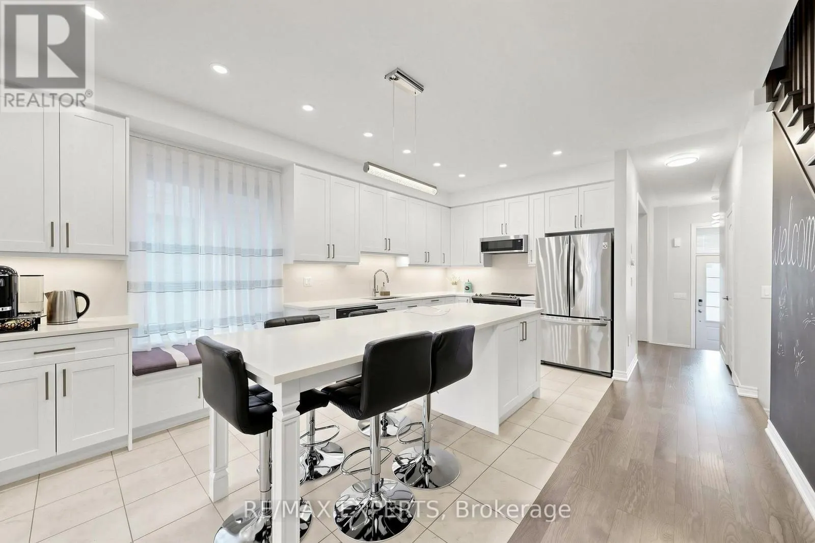 9 APPLEGATE DRIVE