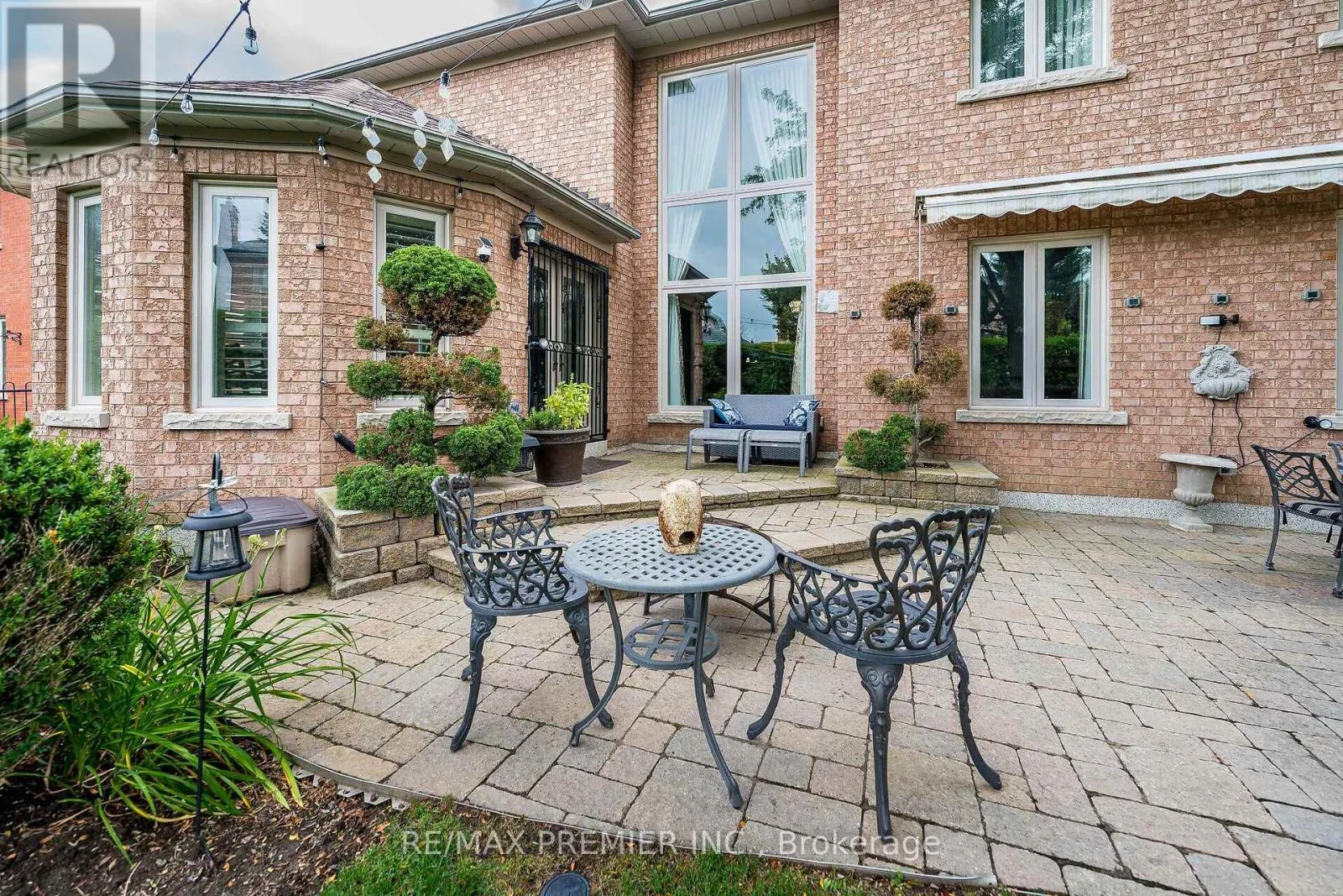 104 CARTWRIGHT BOULEVARD