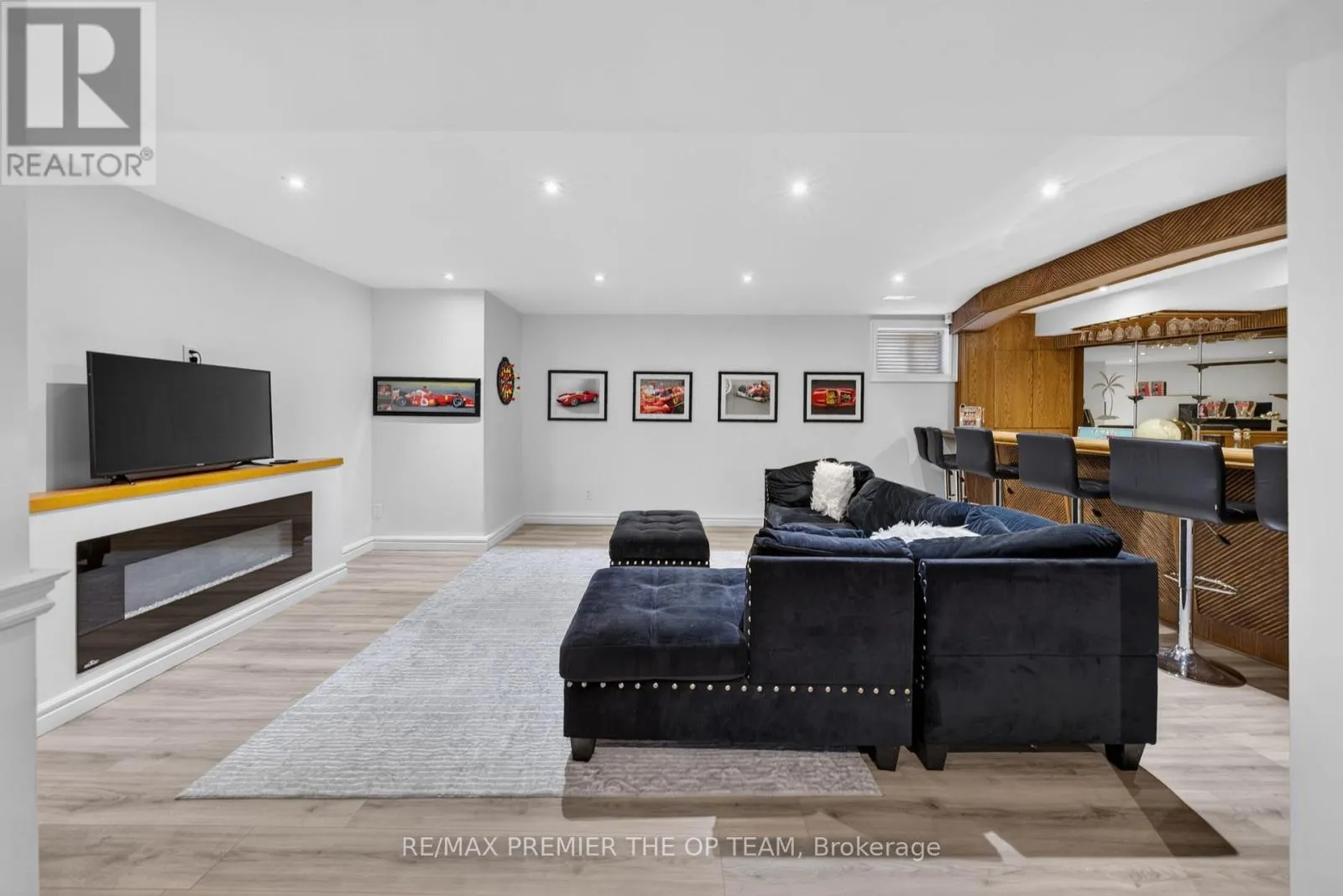 155 DIANAWOOD RIDGE