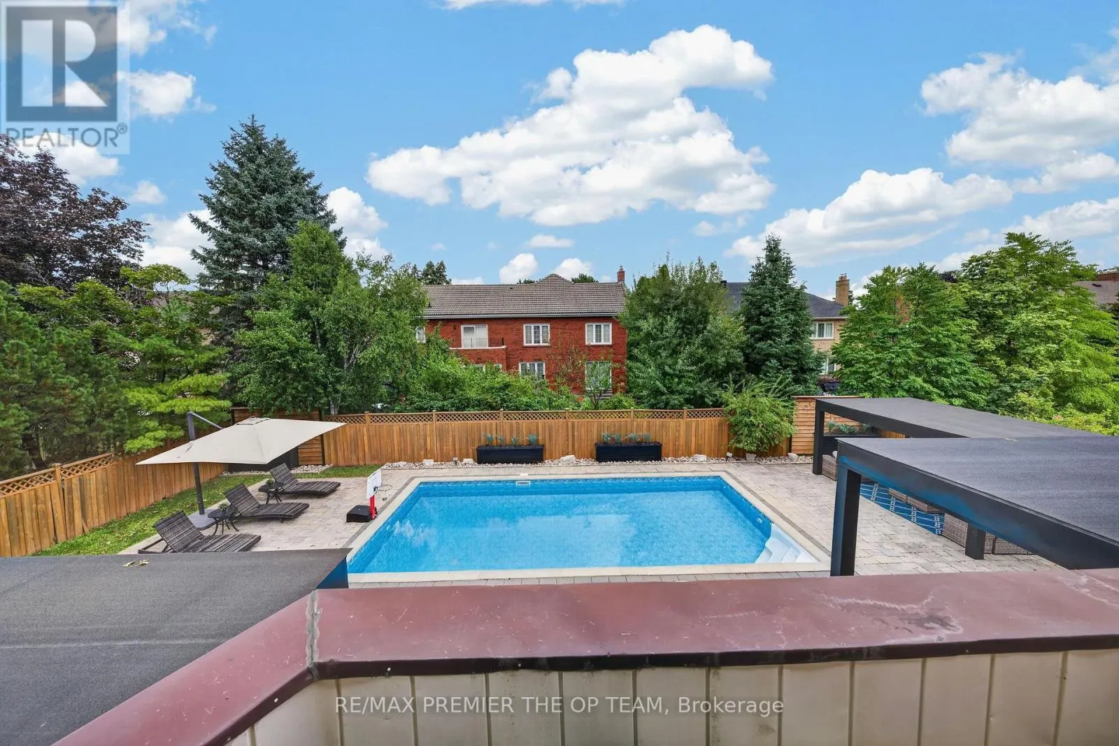 155 DIANAWOOD RIDGE