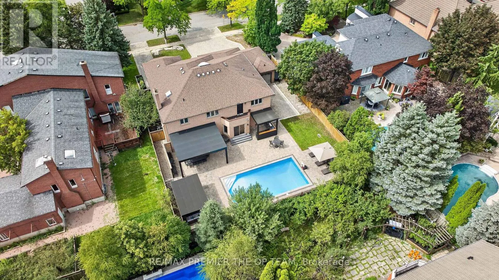 155 DIANAWOOD RIDGE