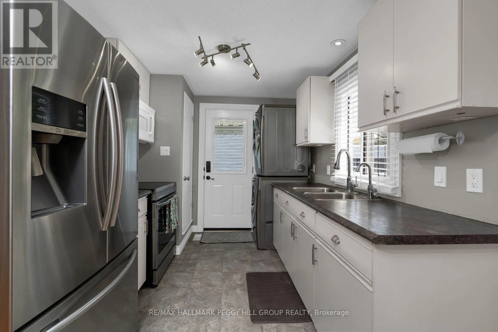 53 CORNER BROOK TRAIL