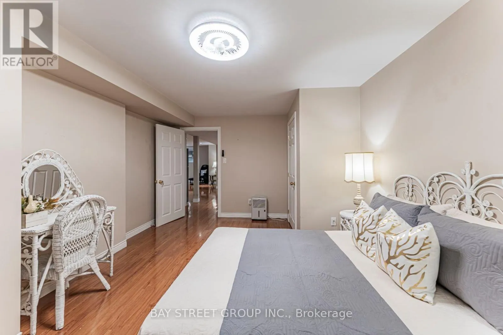 93 SUNBIRD BOULEVARD