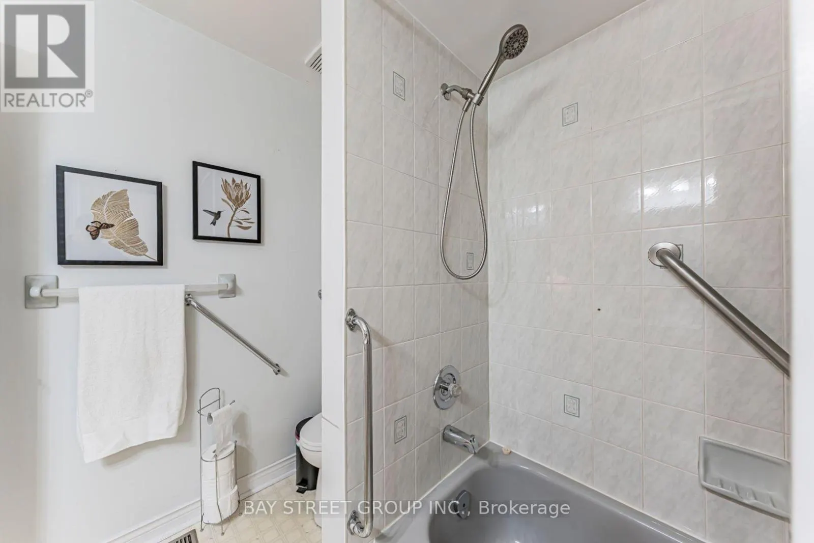 93 SUNBIRD BOULEVARD