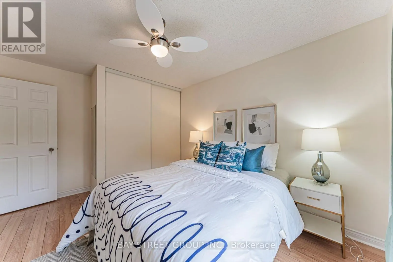 93 SUNBIRD BOULEVARD