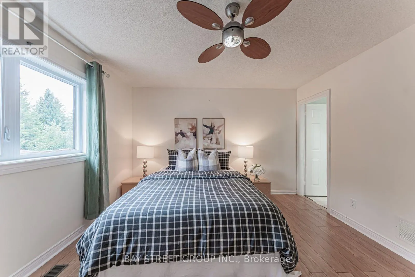 93 SUNBIRD BOULEVARD